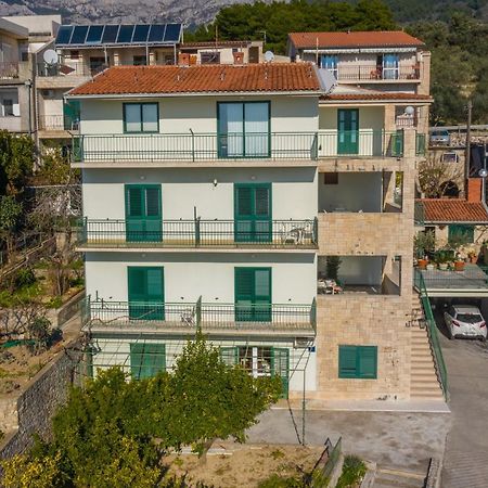 Apartment Villa Besker Макарска Экстерьер фото