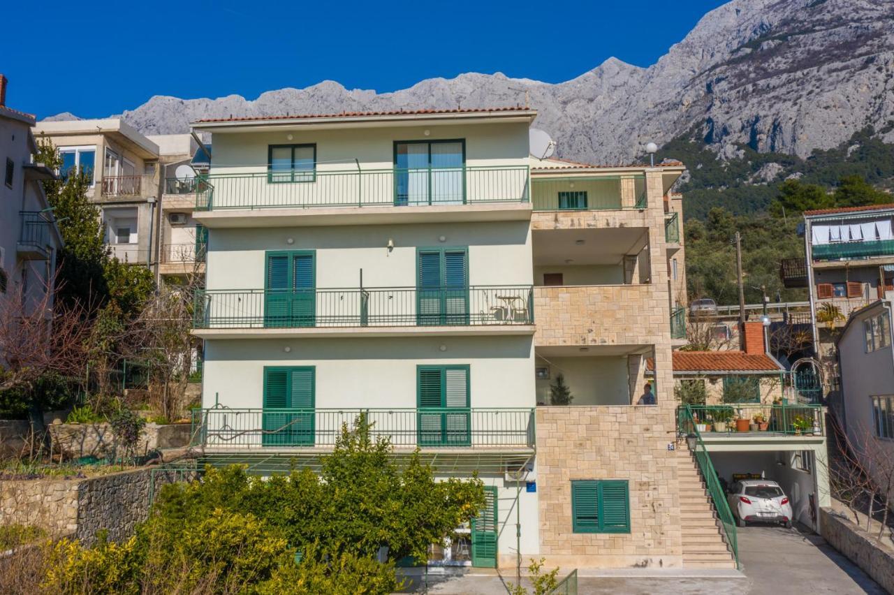 Apartment Villa Besker Макарска Экстерьер фото
