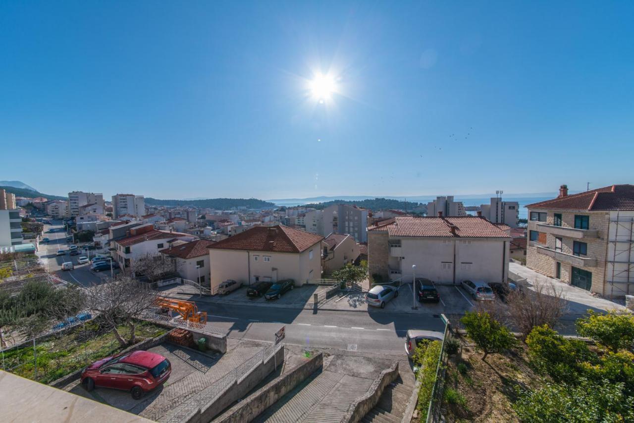 Apartment Villa Besker Макарска Экстерьер фото