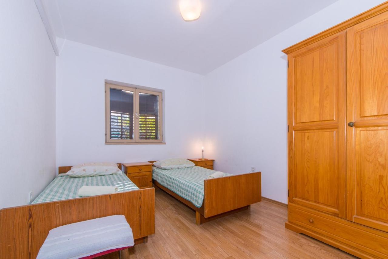 Apartment Villa Besker Макарска Экстерьер фото
