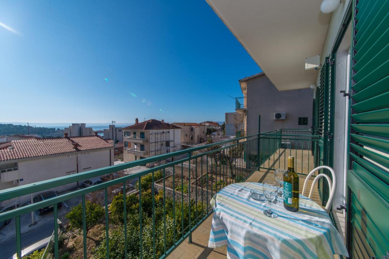 Apartment Villa Besker Макарска Экстерьер фото